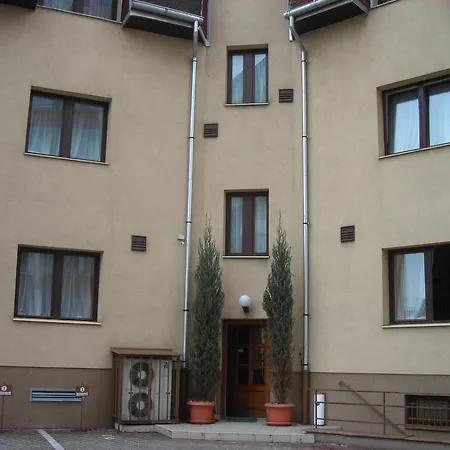 Forman Hotell 3*